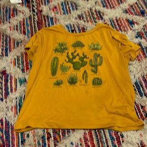 Fifth sun succulent shirt, no stains/rips
